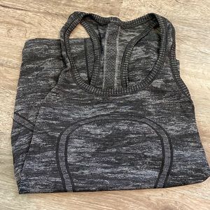 Black swiftly tech razorback tank top black